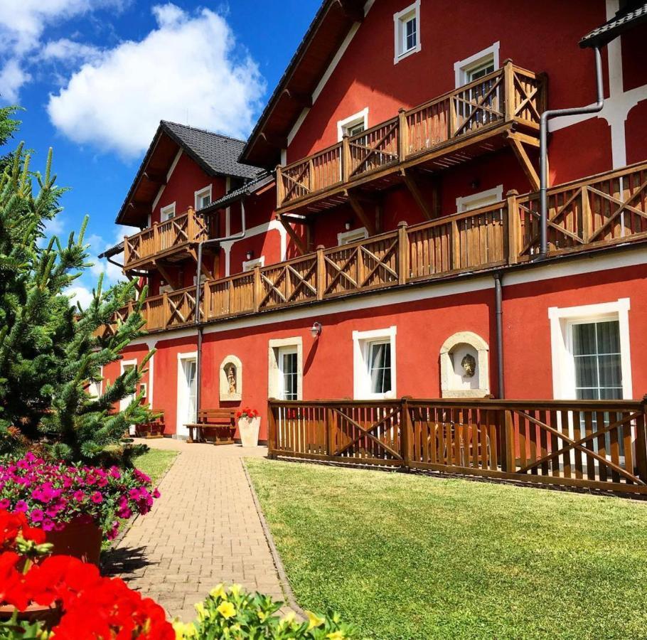 Hotel Barborka Přední Výtoň Bagian luar foto